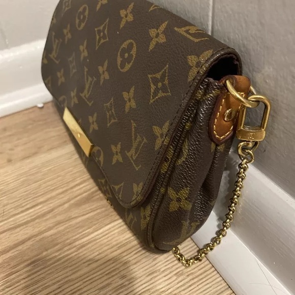 LOUIS VUITTON Monogram Favorite MM - Picture 5 of 5